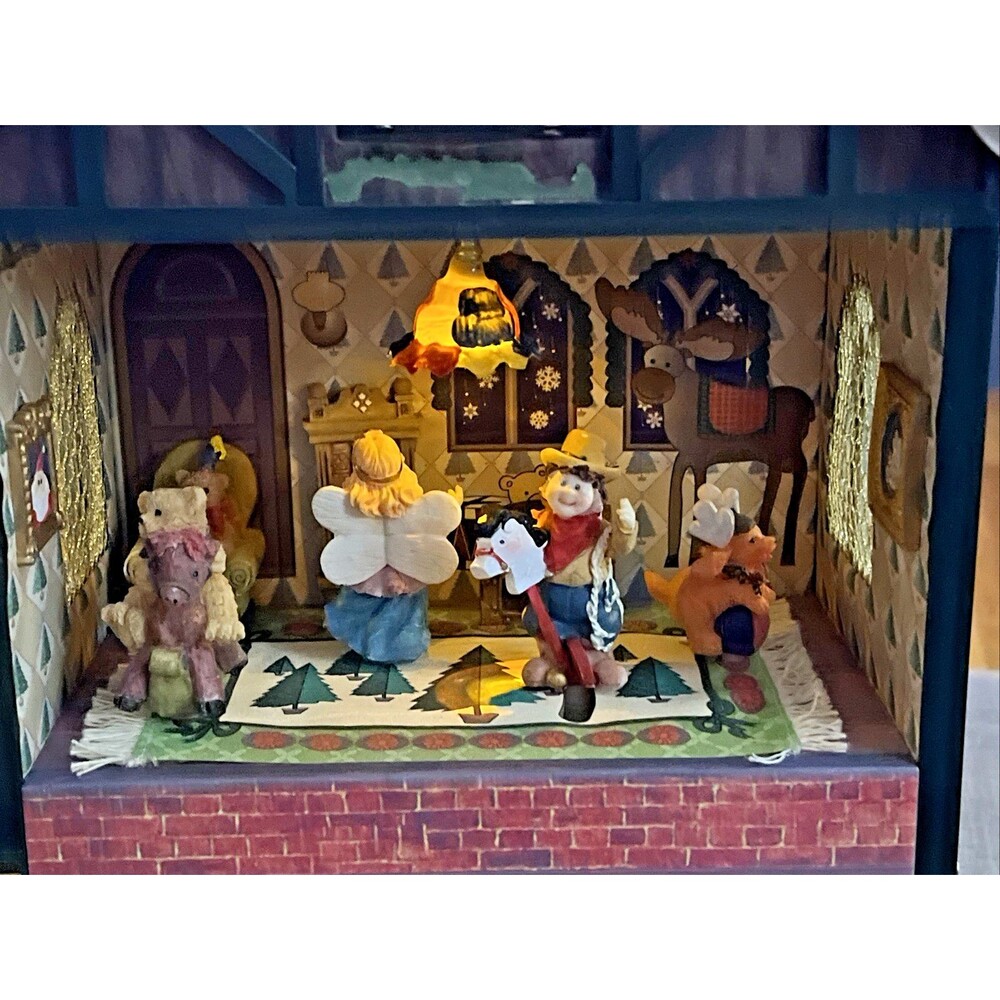 VTG Christmas Wind Up Musical House Lighted Santa Holiday Classics Collection - Picture 6 of 8